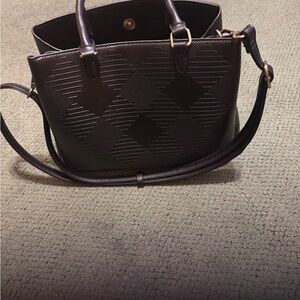 Handbag- Chic Black Patterned Shoulder Bag